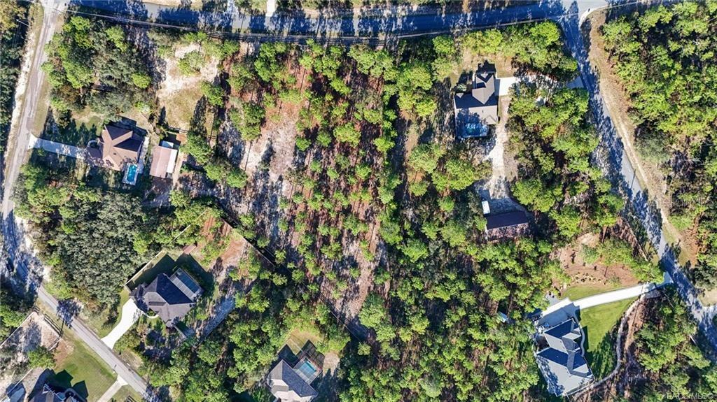 PINE RIDGE UNIT 01 - Residential