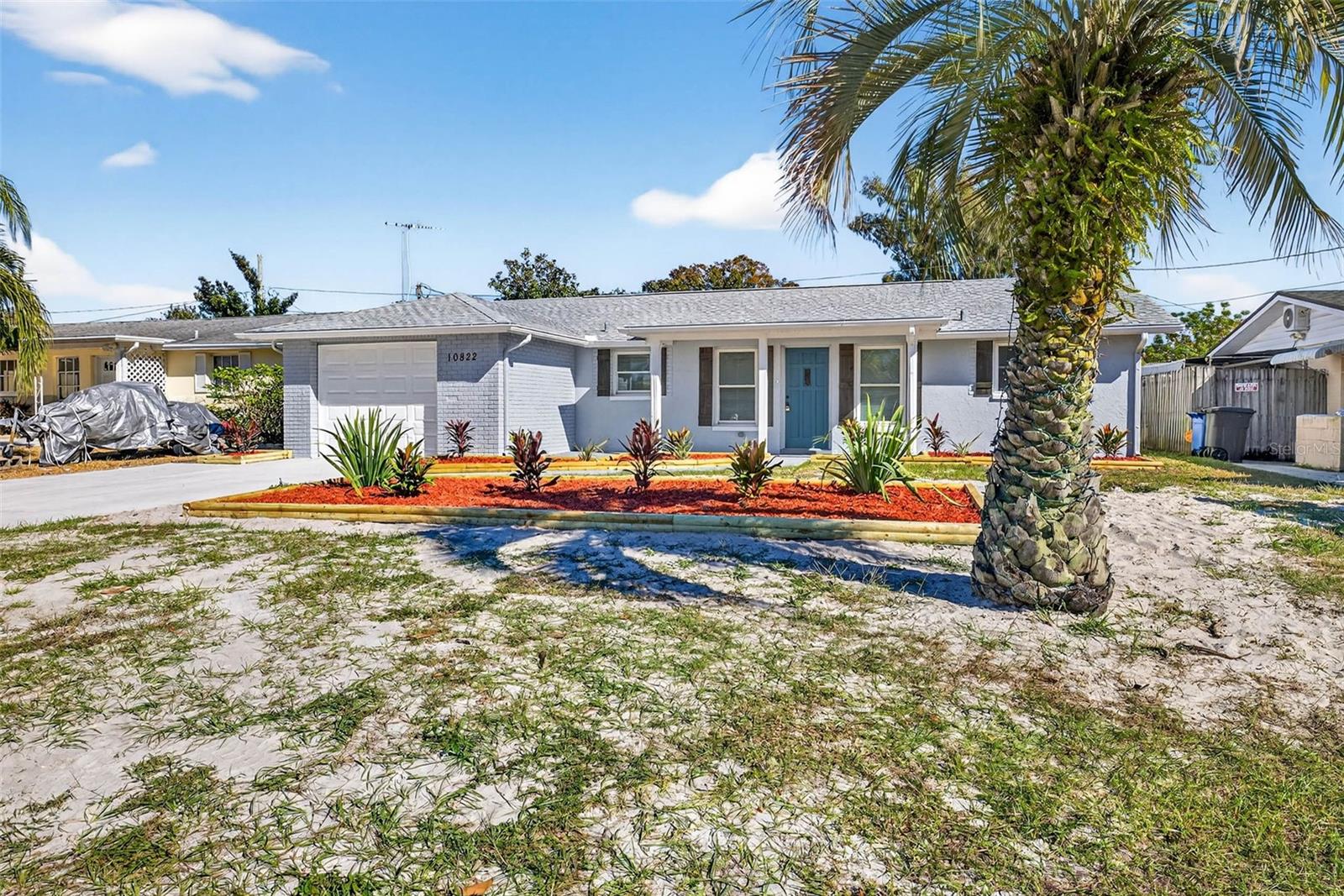 PALM TERRACE ESTATES - Residential