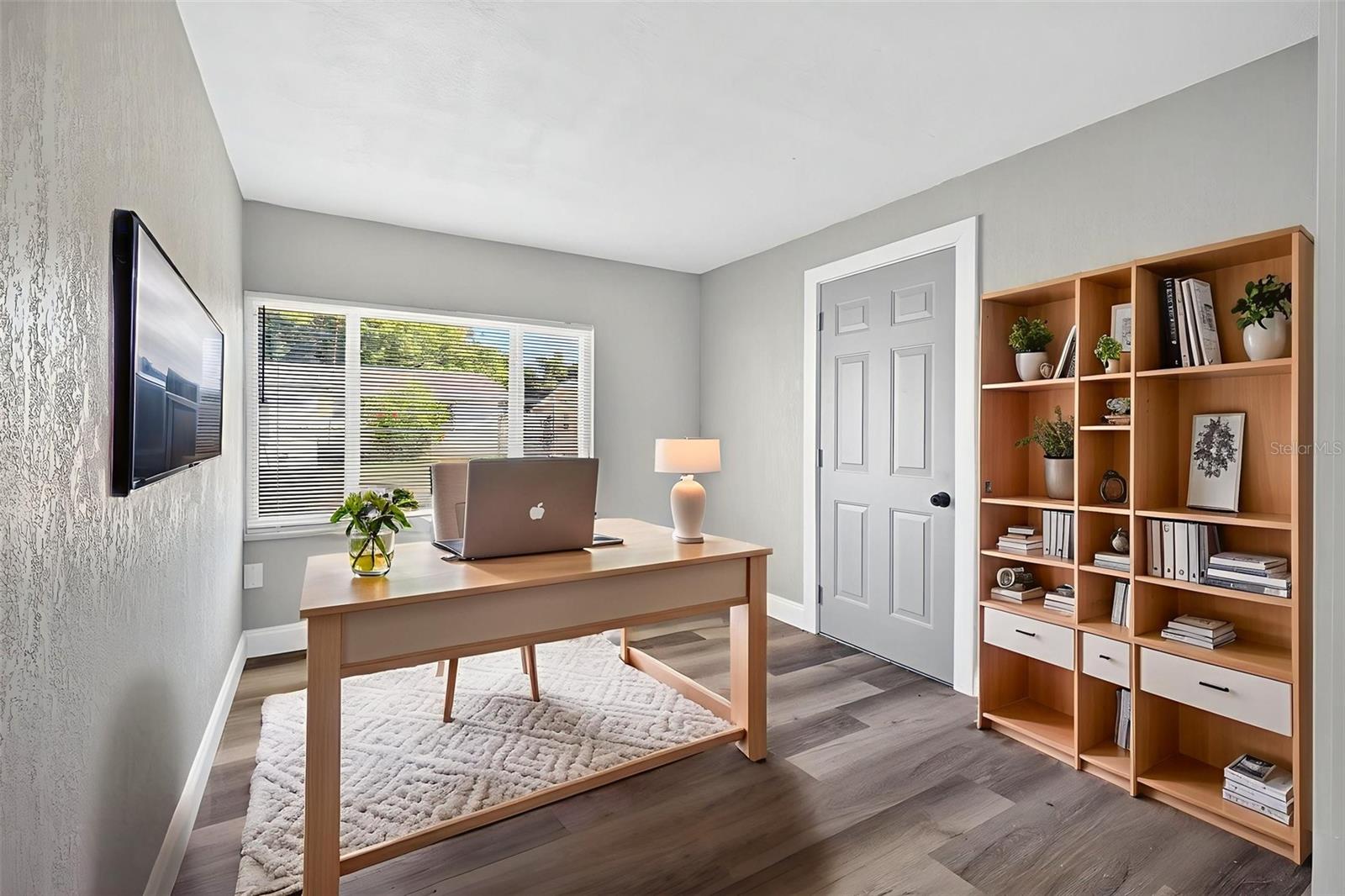 PALM TERRACE ESTATES - Residential