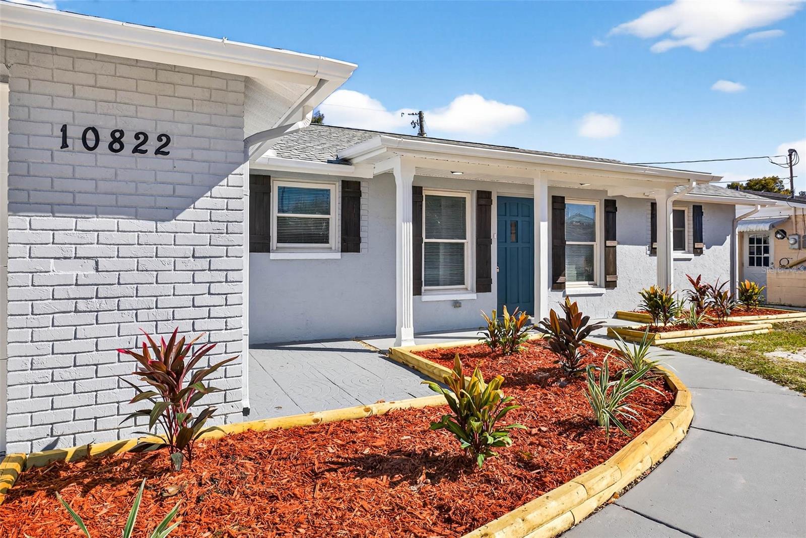 PALM TERRACE ESTATES - Residential