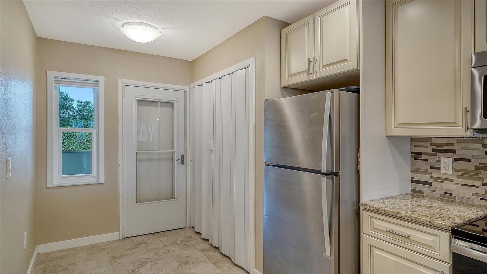 PALM-AIRE DESOTO LAKES COUNTRY CLUB 5 - Residential