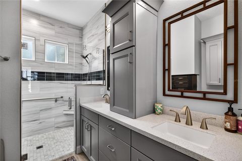 Tiny photo for 264 S Central Avenue, Umatilla, FL 32784 (MLS # G5111097)