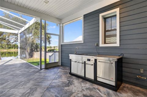 Tiny photo for 264 S Central Avenue, Umatilla, FL 32784 (MLS # G5111097)