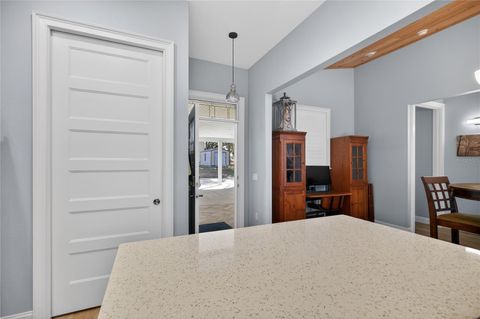 Tiny photo for 264 S Central Avenue, Umatilla, FL 32784 (MLS # G5111097)