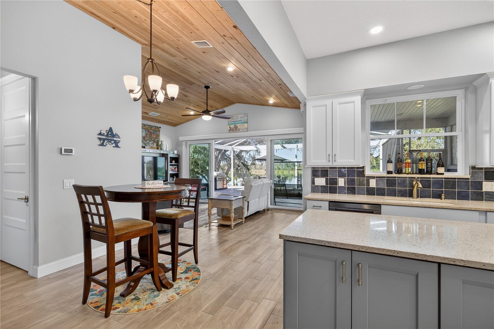 UMATILLA MITCHENORS ADD - Residential