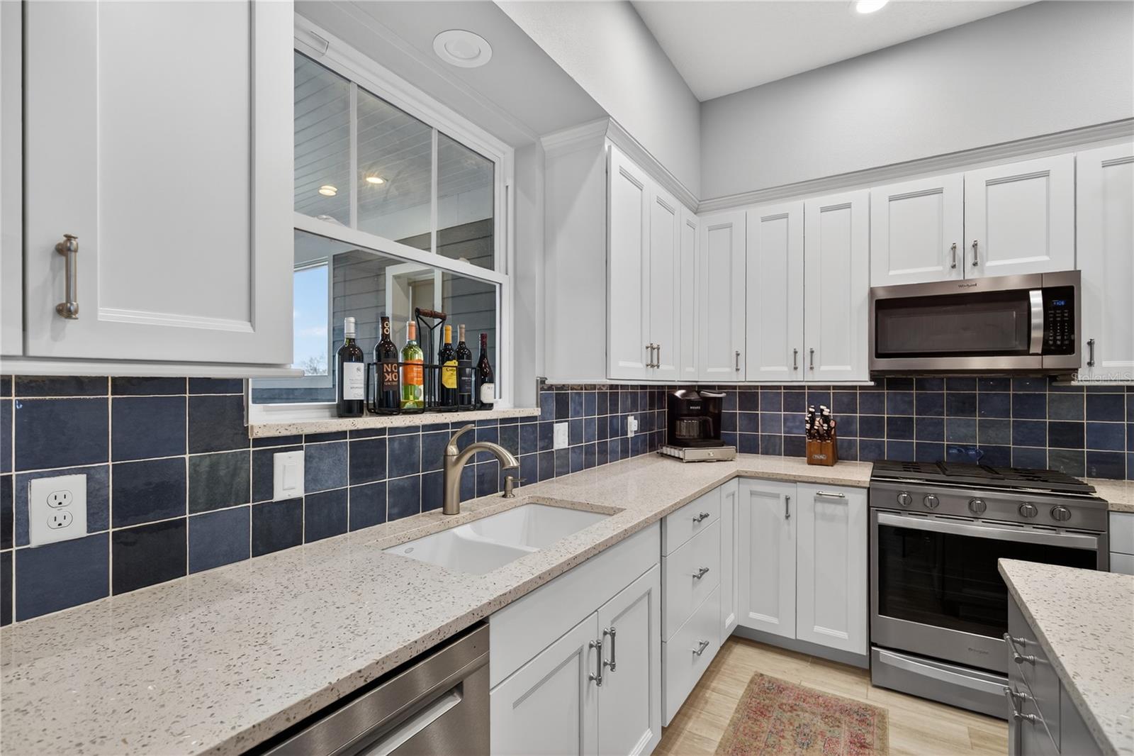 UMATILLA MITCHENORS ADD - Residential