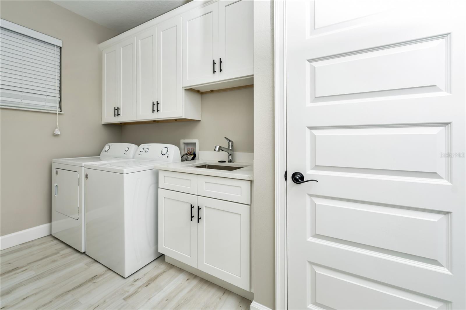 PORT MALABAR UNIT 11 - Residential Lease