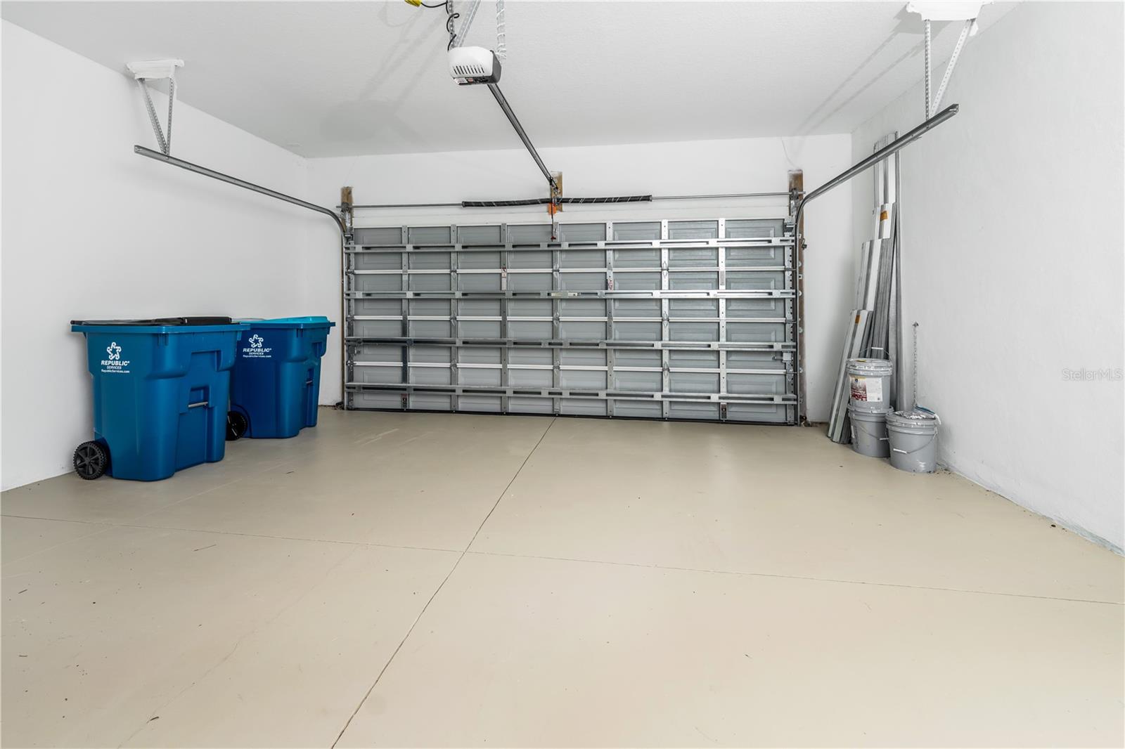 PORT MALABAR UNIT 11 - Residential Lease