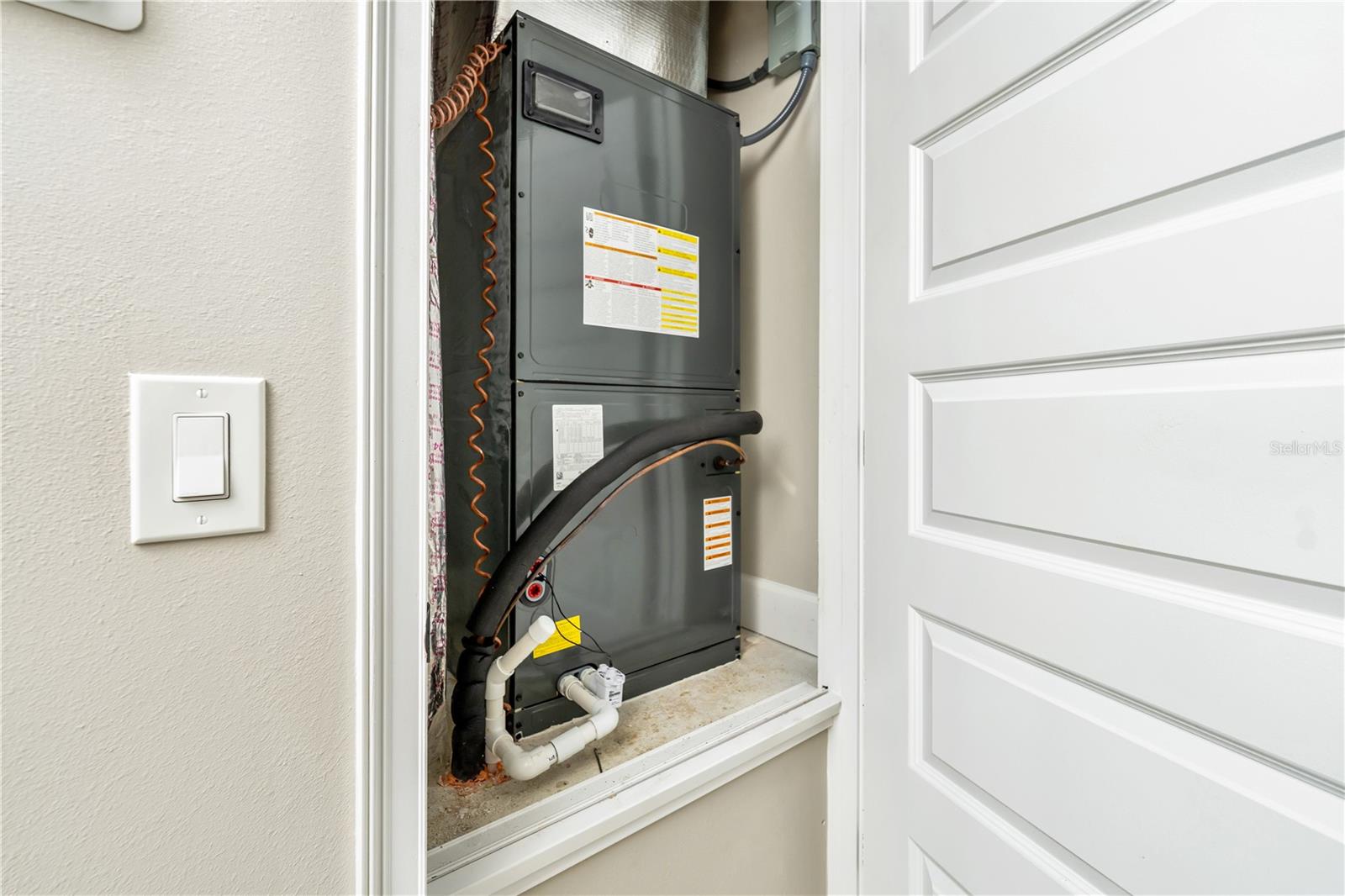 PORT MALABAR UNIT 11 - Residential Lease