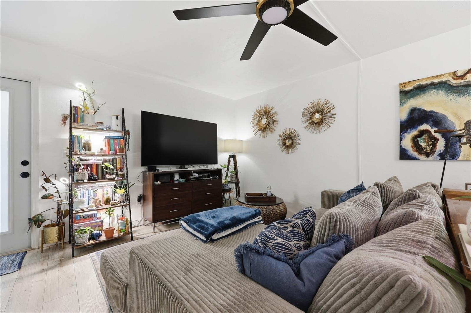 GREENLEAF UNIT 1 REP - Residential