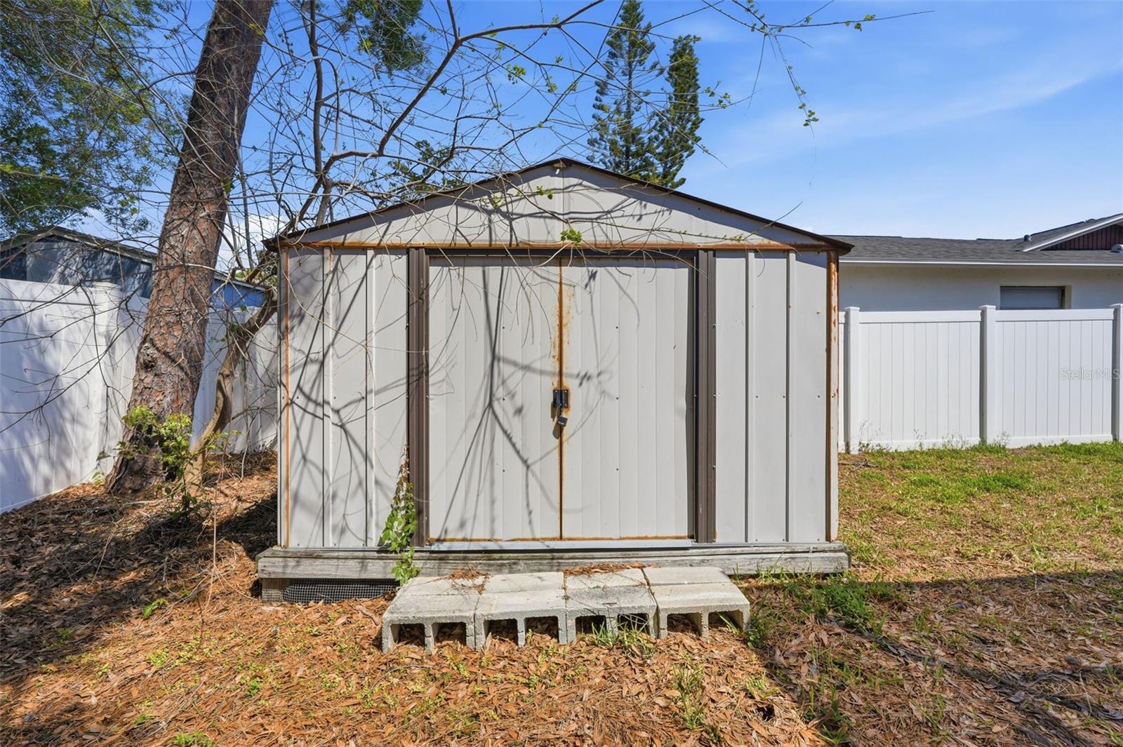 BLUE WATER COVE - Residential