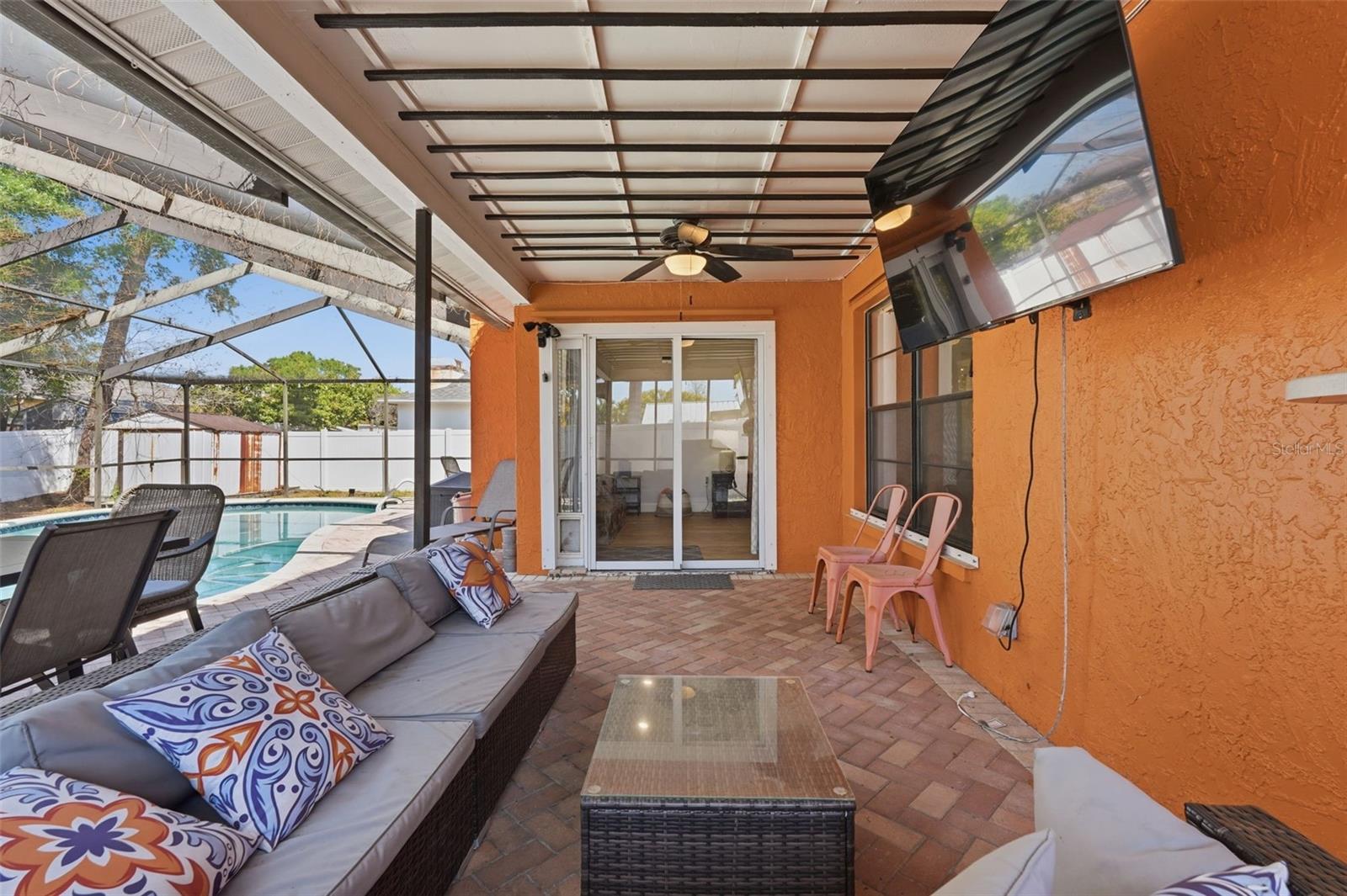 BLUE WATER COVE - Residential