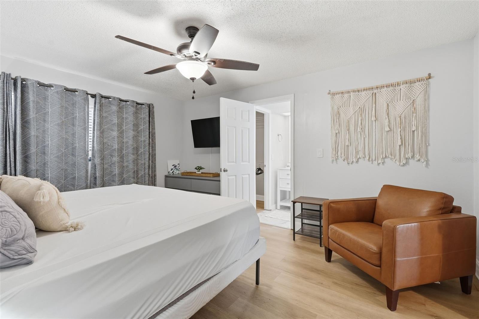 BLUE WATER COVE - Residential