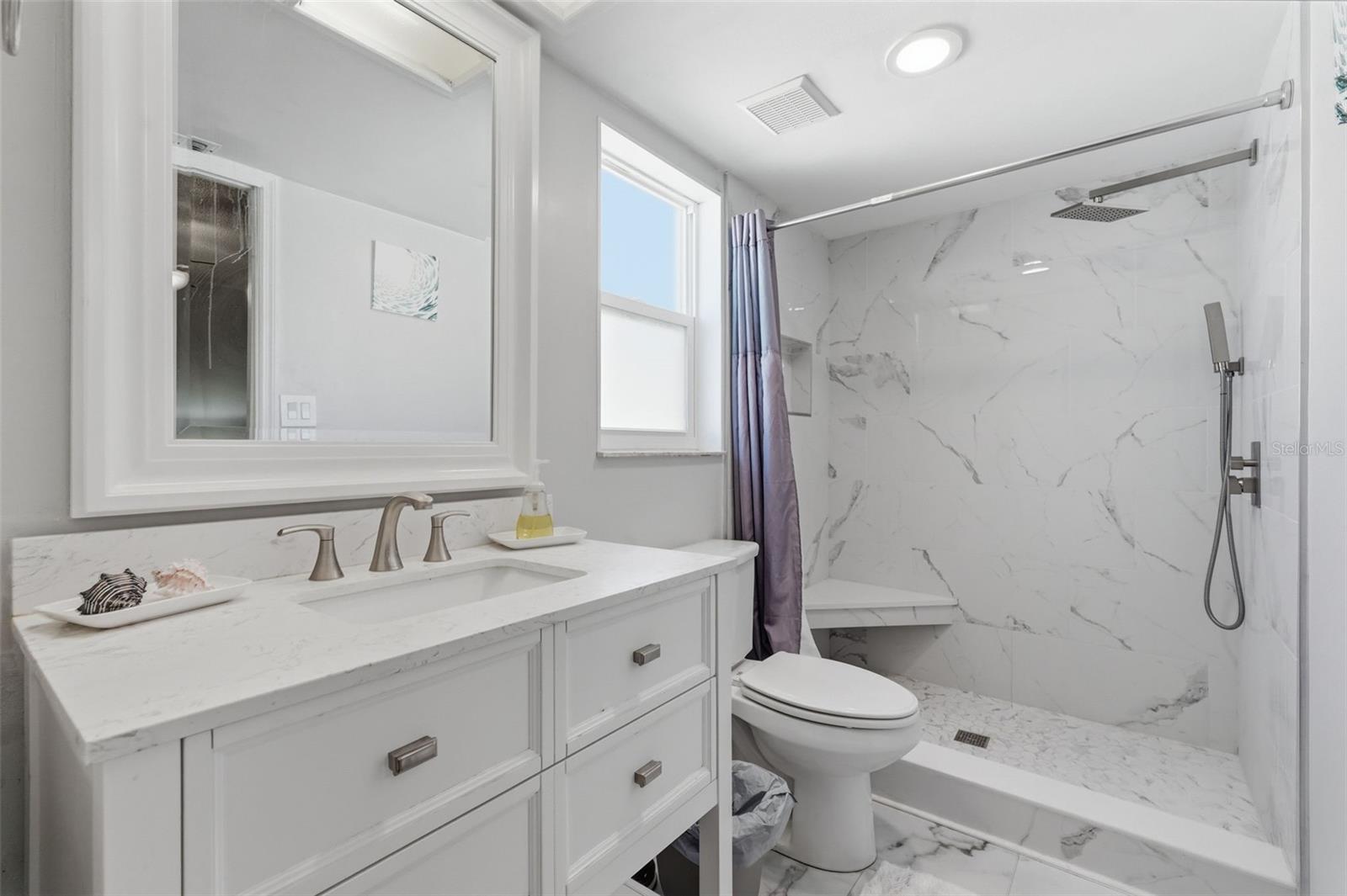 BLUE WATER COVE - Residential