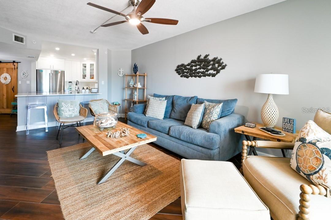 BEACH PALMS CONDO - Residential