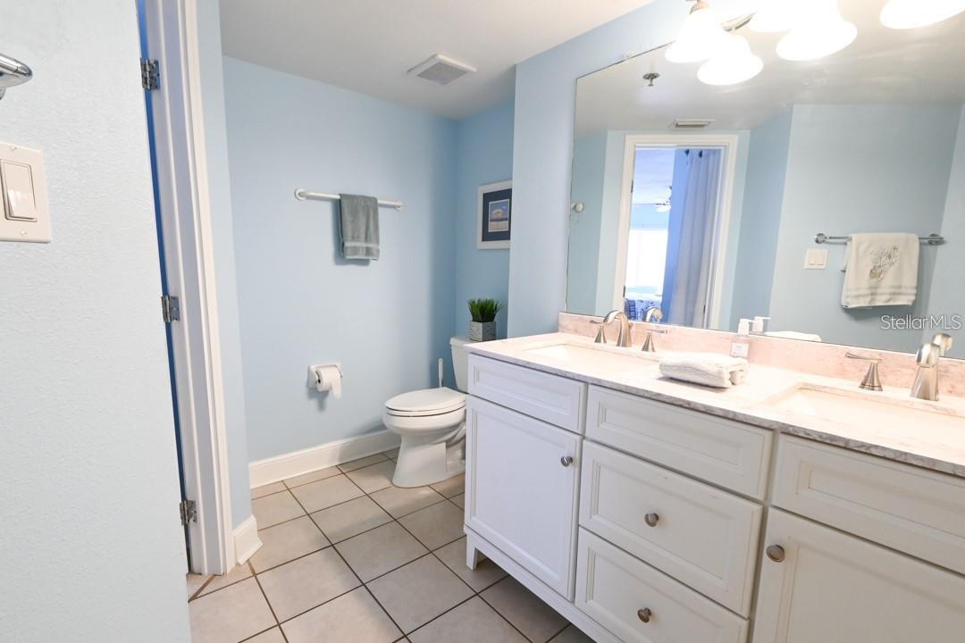 BEACH PALMS CONDO - Residential