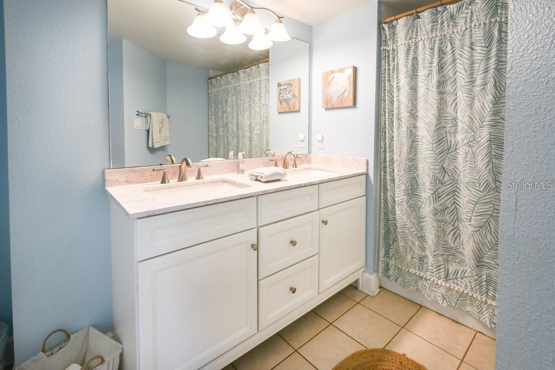 BEACH PALMS CONDO - Residential