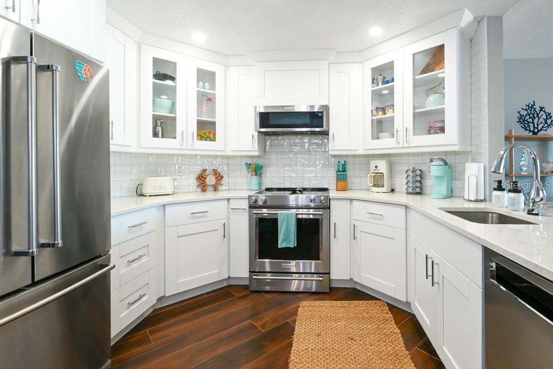 BEACH PALMS CONDO - Residential