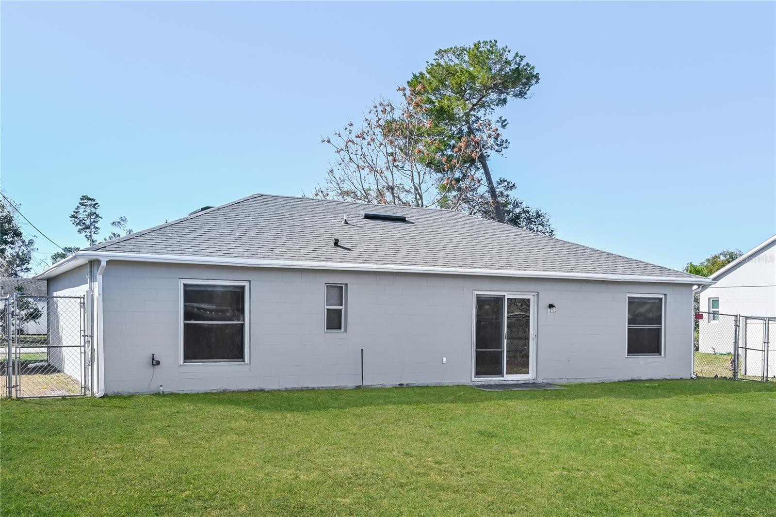 DELONA LAKES UN 32 - Residential Lease