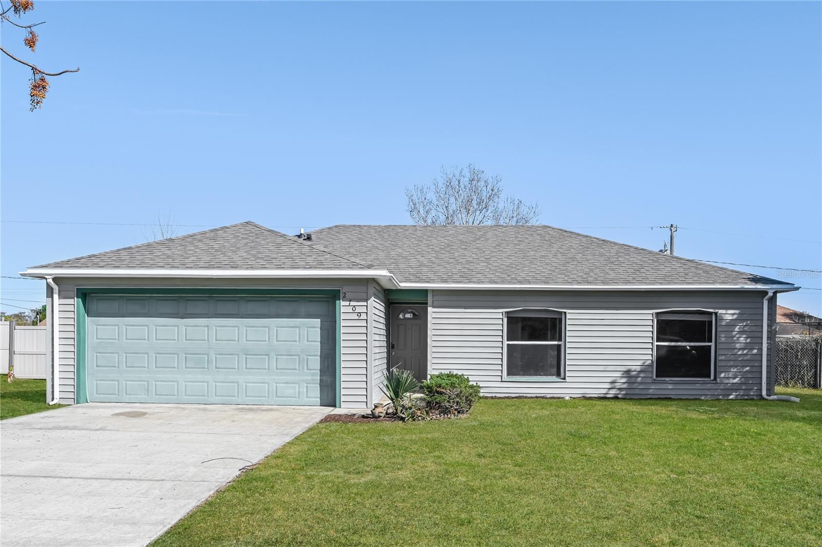 DELONA LAKES UN 32 - Residential Lease