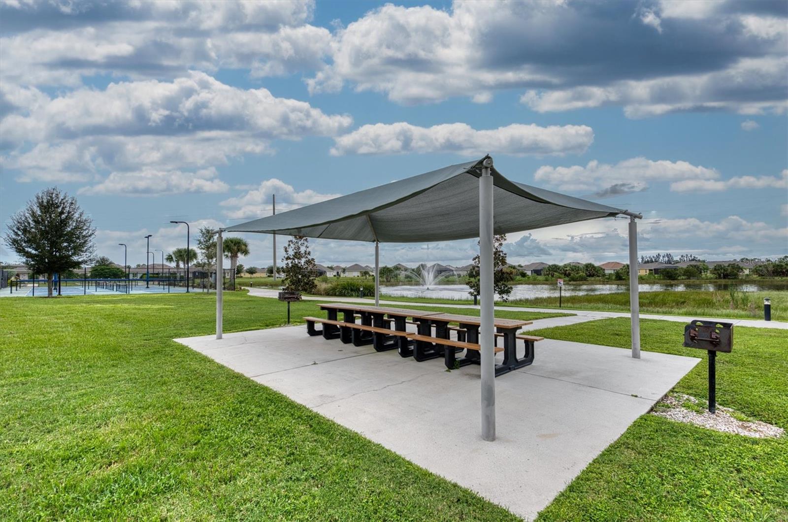 WATERFORD ESTATES PH 2B & 2C - Residential