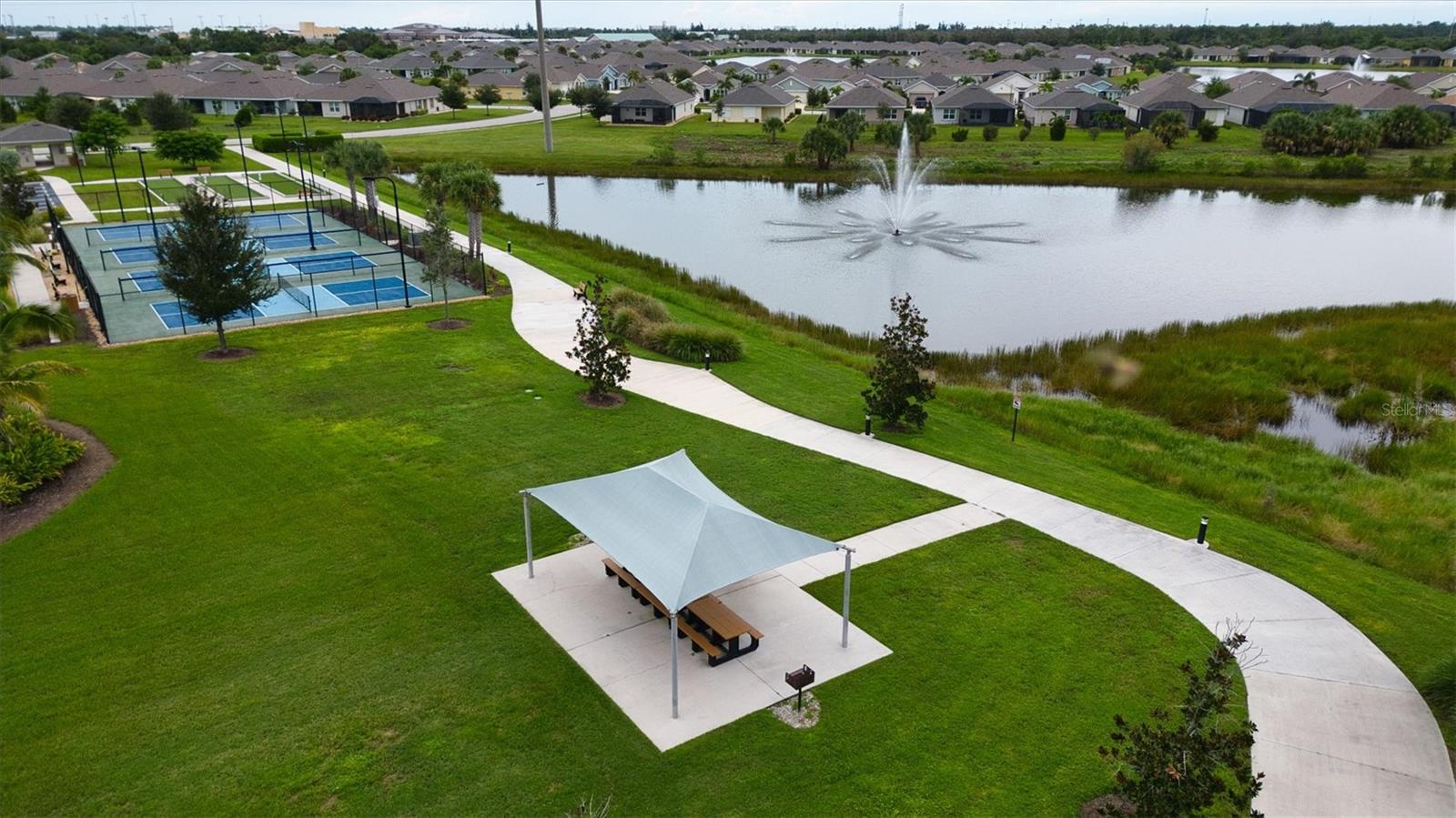 WATERFORD ESTATES PH 2B & 2C - Residential