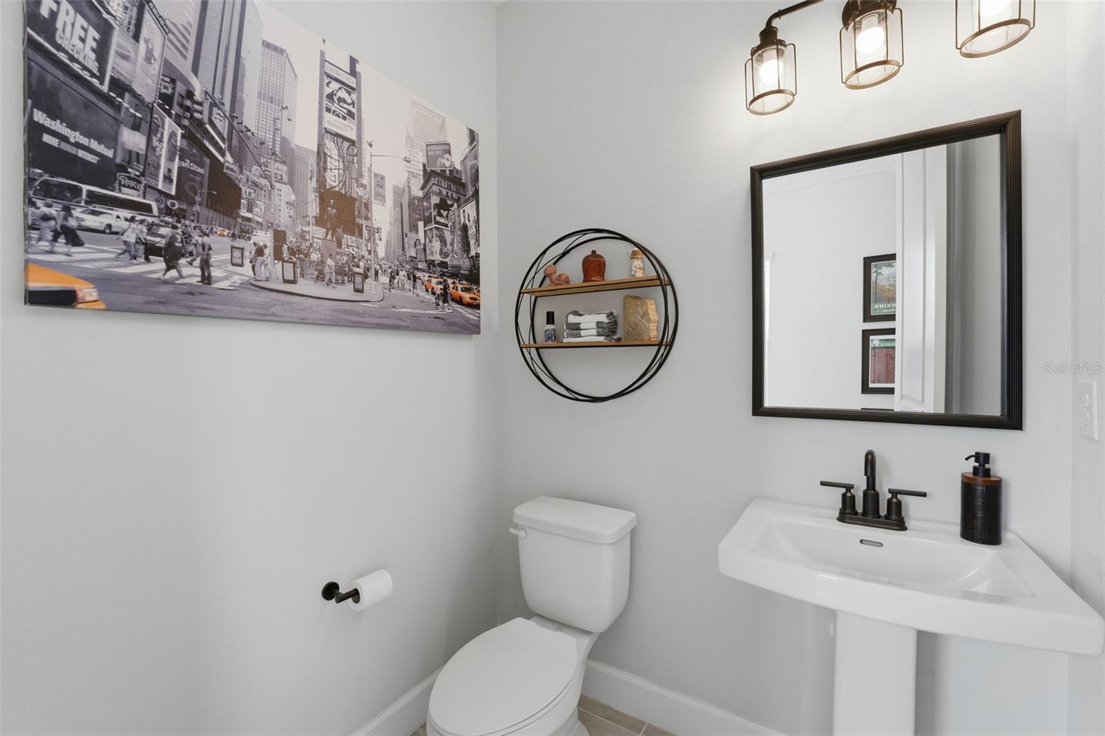 ARTISAN LAKES ESPLANADE PH V SUBPH B & C - Residential