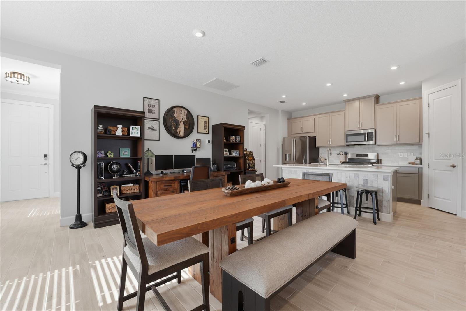 ARTISAN LAKES ESPLANADE PH V SUBPH B & C - Residential