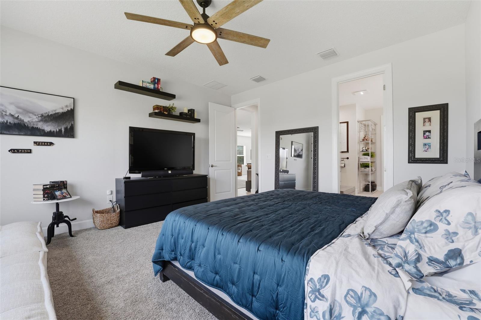 ARTISAN LAKES ESPLANADE PH V SUBPH B & C - Residential