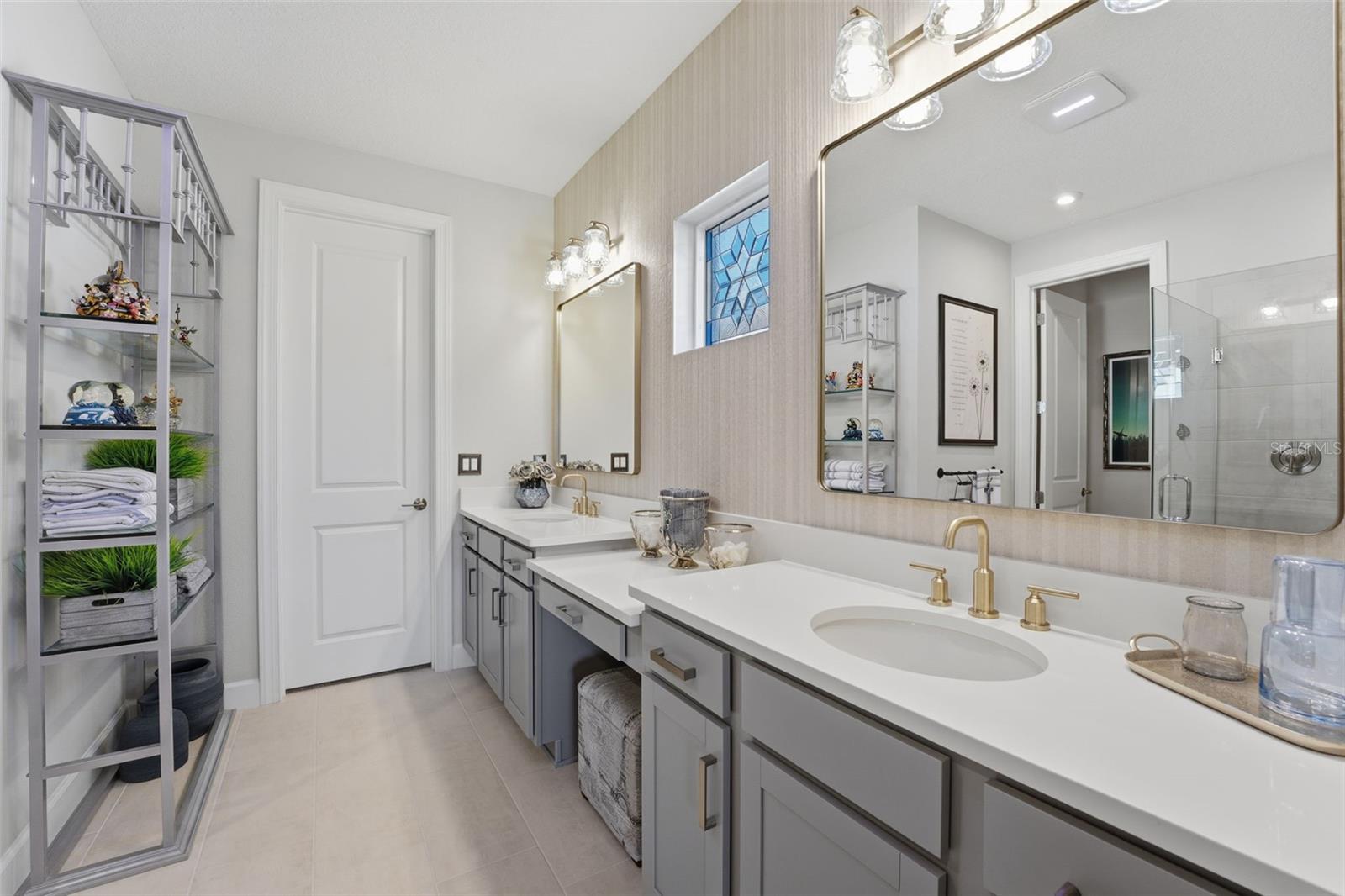 ARTISAN LAKES ESPLANADE PH V SUBPH B & C - Residential