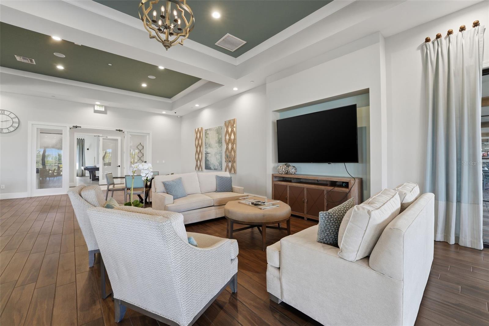 ARTISAN LAKES ESPLANADE PH V SUBPH B & C - Residential