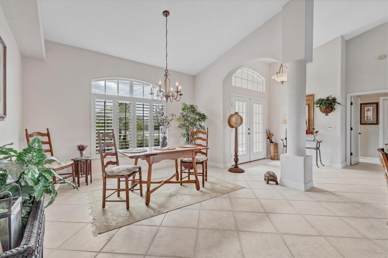 ROTONDA WHITE MARSH - Residential