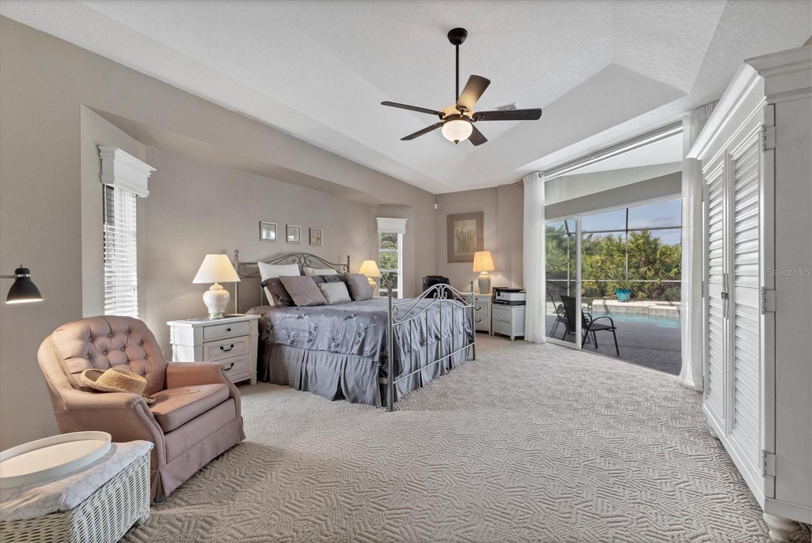 ROTONDA WHITE MARSH - Residential