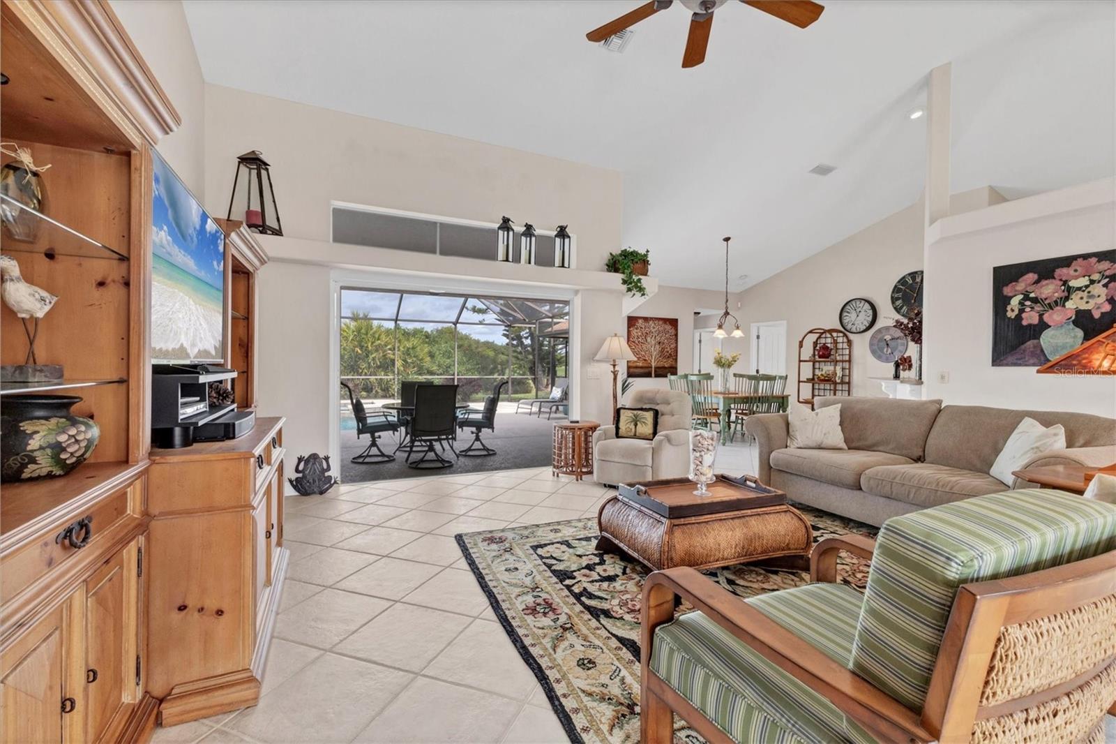 ROTONDA WHITE MARSH - Residential