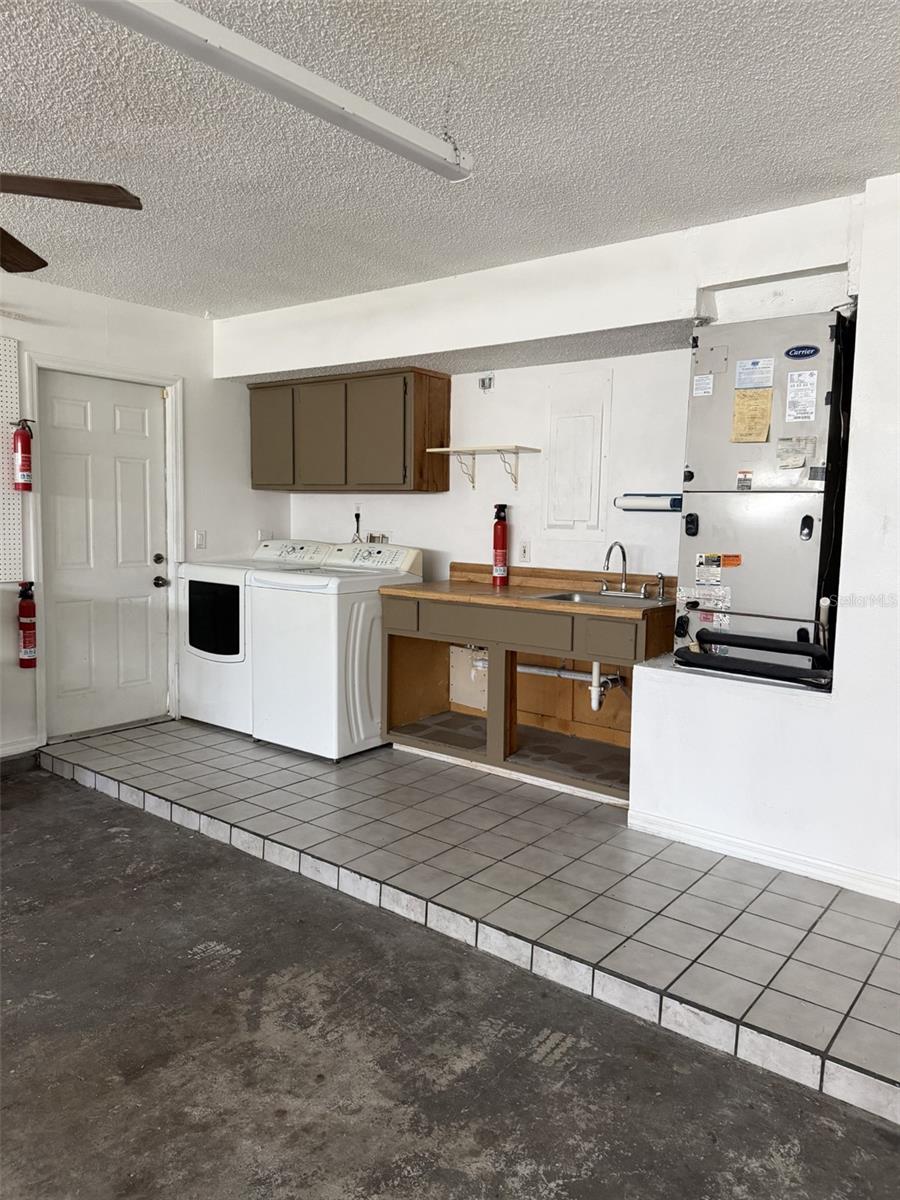 HEATHERWOOD - Residential Lease