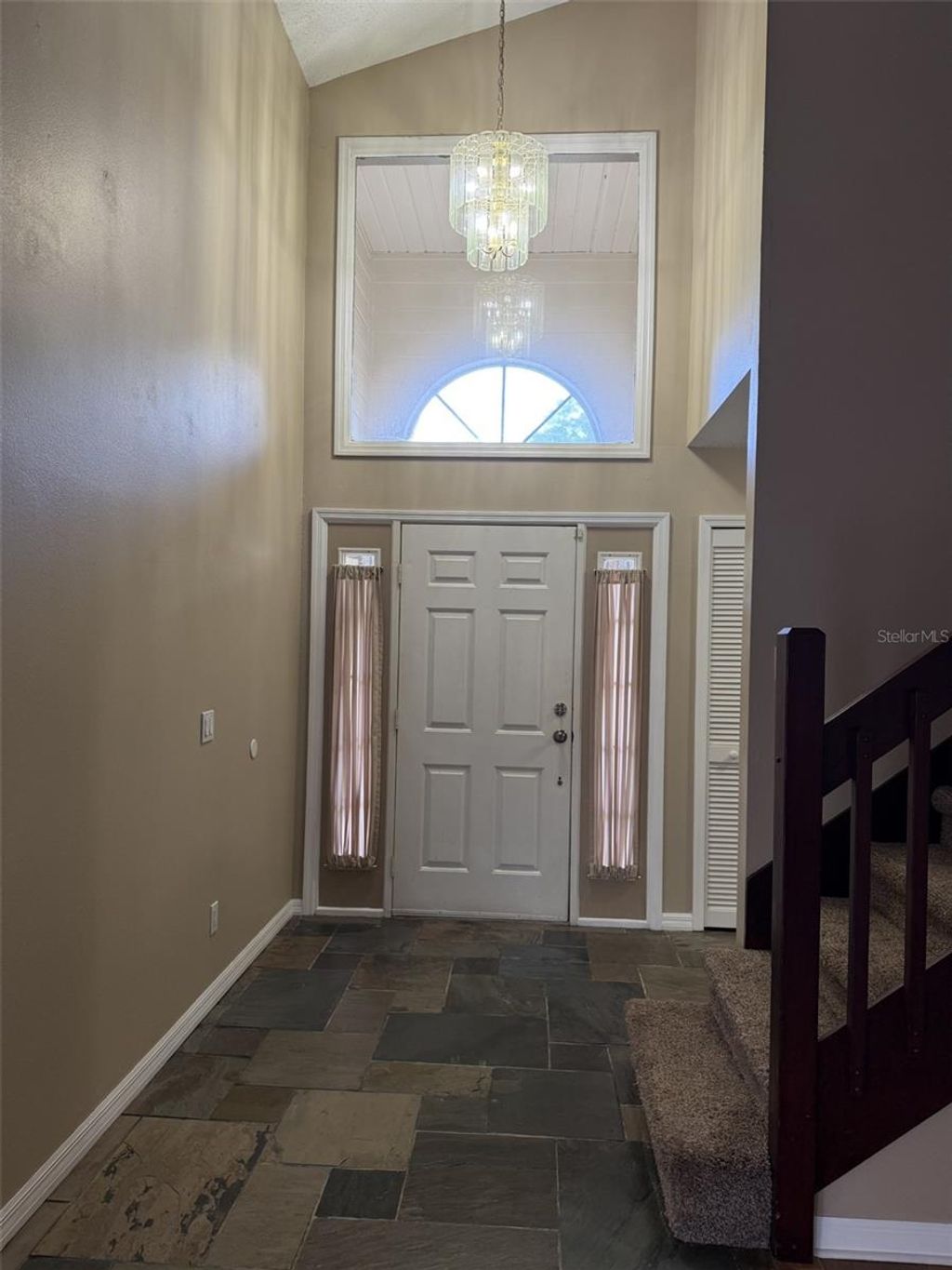 Photo of 2241 Heatheroak Drive, Apopka, FL 32703 (MLS # O6393220)