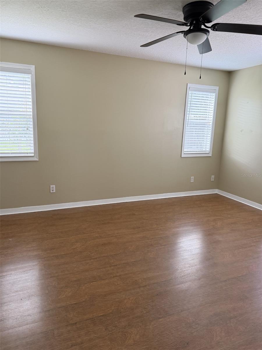 HEATHERWOOD - Residential Lease