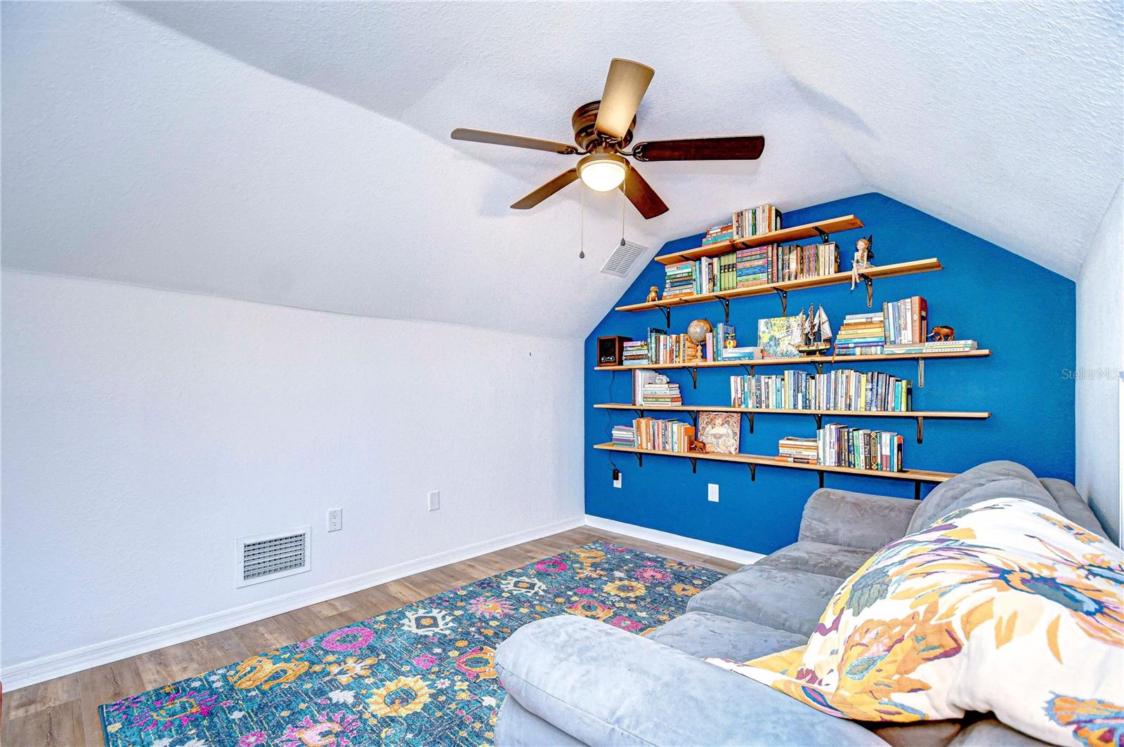 LAKE CHASE CONDO - Residential