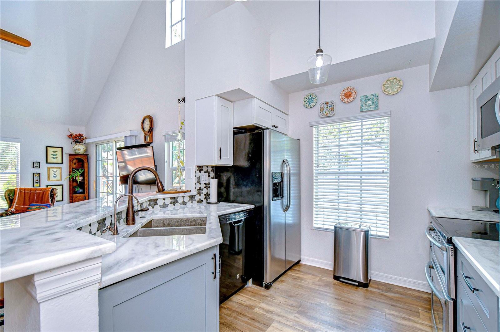 LAKE CHASE CONDO - Residential