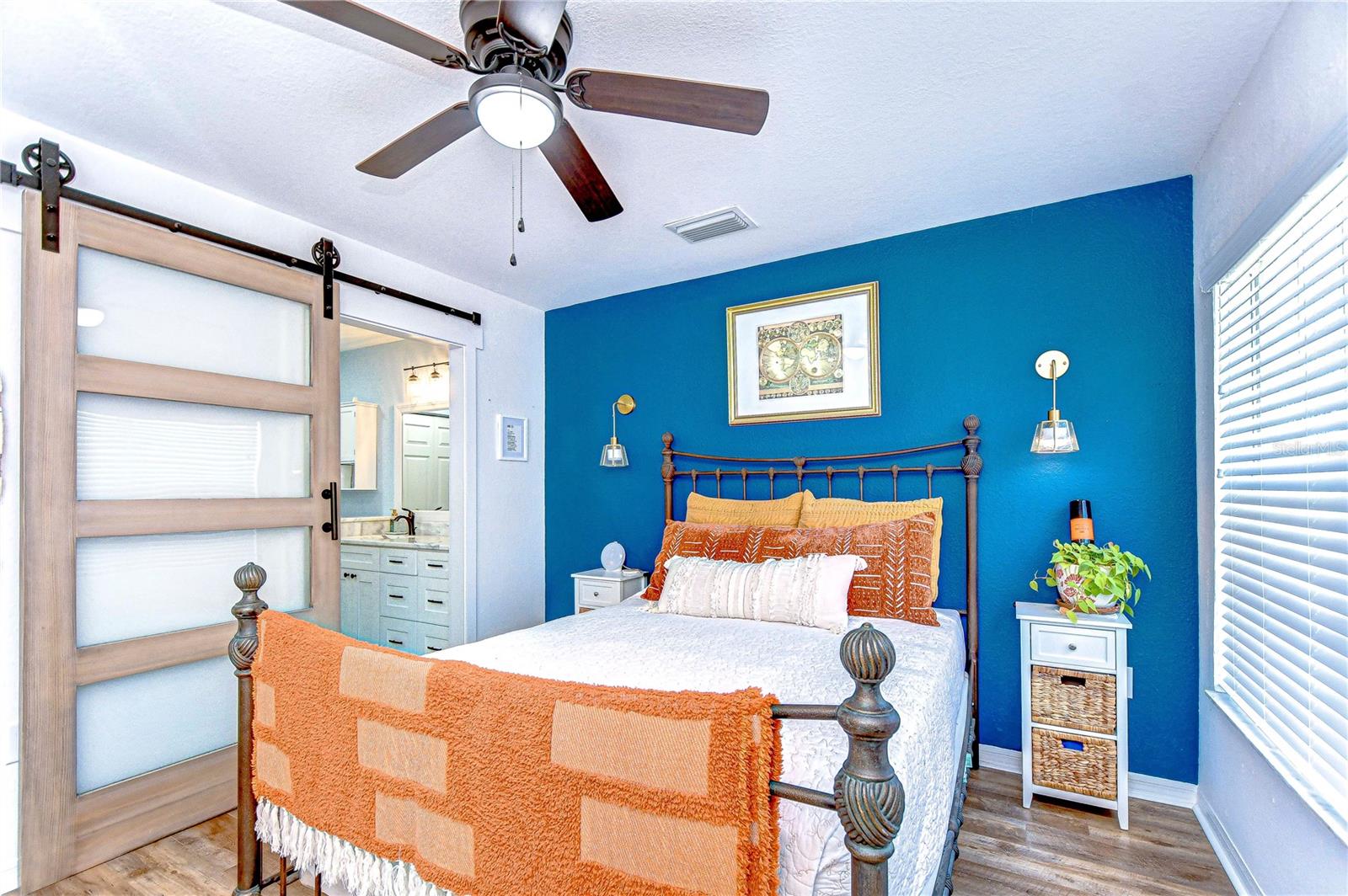 LAKE CHASE CONDO - Residential