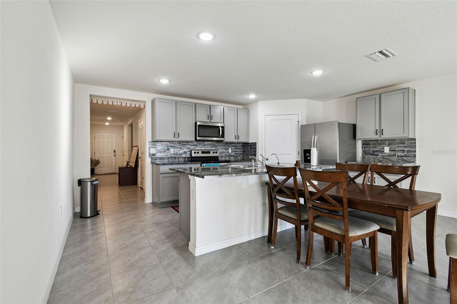 RIVER PARK - Residential