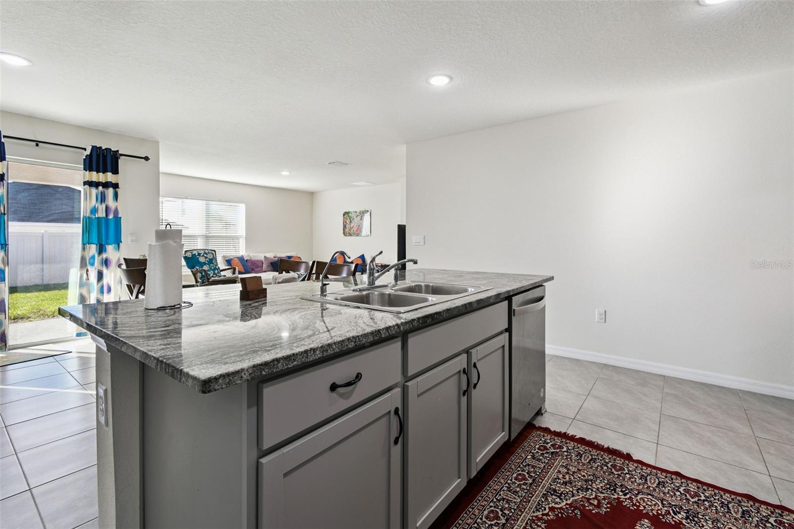 RIVER PARK - Residential