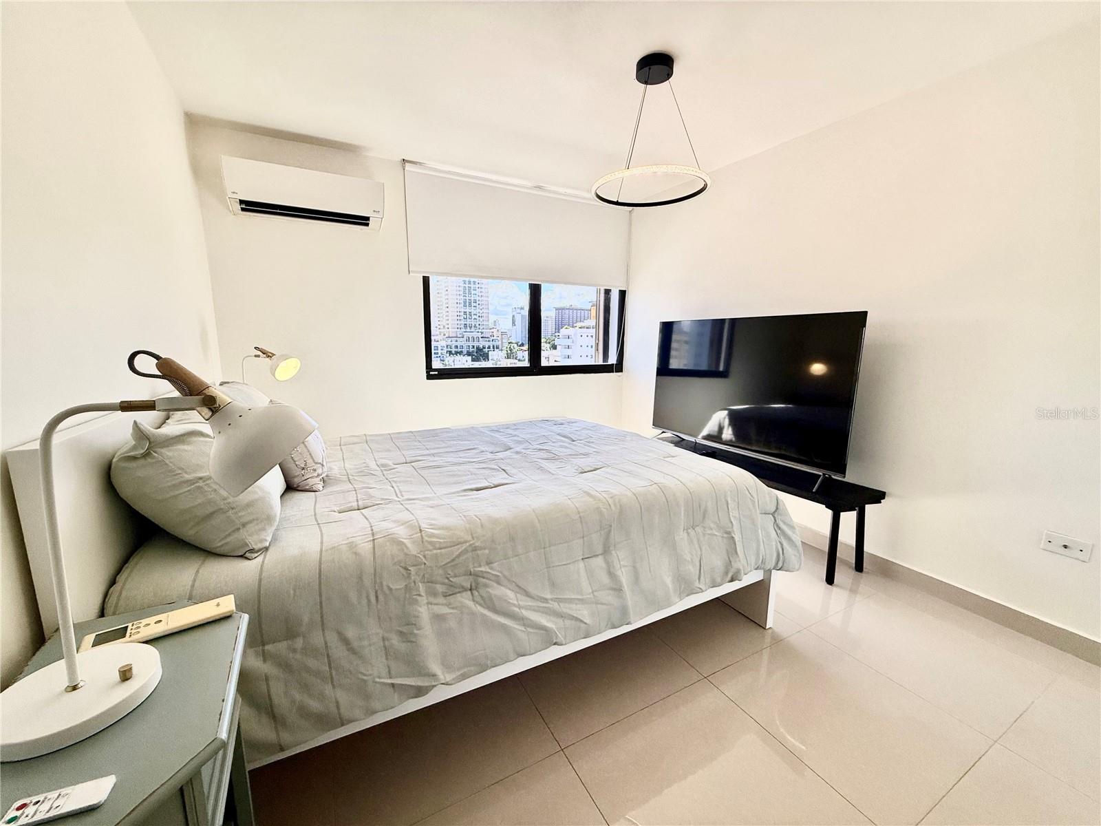 ASHFORD PLAZA - Residential Lease