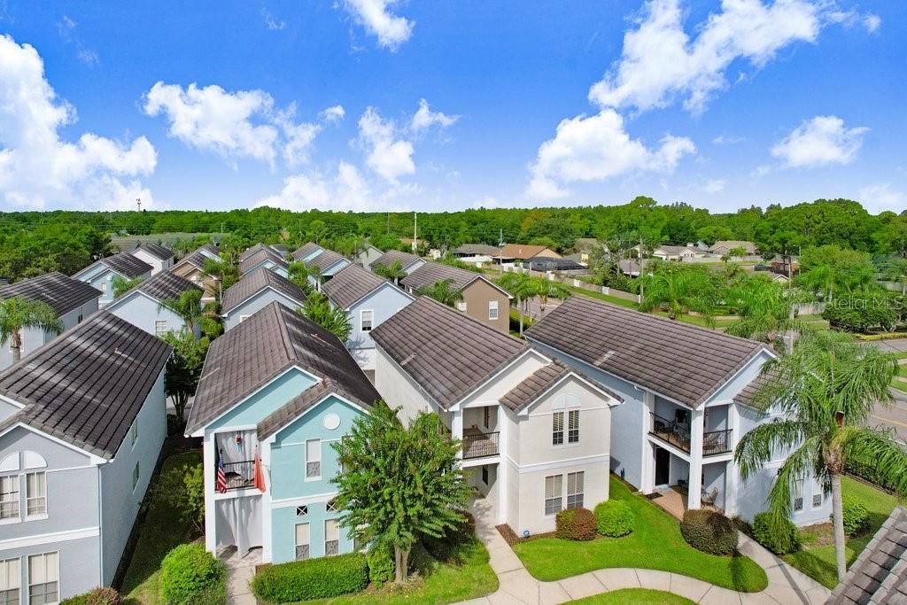 THE VILLAS AT CARROLLWOOD CONDO - Residential