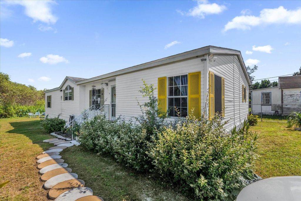 Photo of 2432 6th Street NE, Winter Haven, FL 33881 (MLS # O6350184)