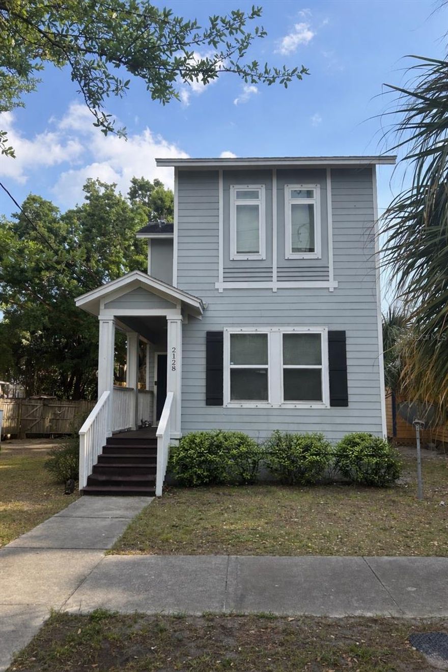 Welcome to this beautifully maintained 3-bedroom, 2.5-bathroom home offering the perfect blend of comfort and functionality. Centrally located in Tampa, minutes from the heart of downtown and UT campus, this property is the definition of convenience. With Hyde Park, SoHo and midtown within a short drive of this property, you have easy access to all of Tampa's premier amenities. Its also walking distance from a newly built Publix and many other amenities right in the neighborhood. This location can't be beat! With the West River 
Development well underway, this area continues to provide new experiences, whether it be dining, entertainment, or views. The thoughtfully designed layout features a spacious master suite conveniently located on the main floor, complete with a private ensuite bath and generous closet space ideal for privacy and ease of access. Upstairs, you'll find two additional bedrooms and a full bathroom, providing plenty of space for guests, or a home office. The open-concept living and dining area flows seamlessly into the kitchen, which boasts modern appliances and ample cabinetry best suited for everyday living and entertaining. Additional highlights include a half-bath on the main level, a dedicated laundry area, and ample storage throughout. New premium vinyl floors have been installed throughout the entire first floor. The backyard includes a fully enclosed yard and driveway with an accompanying porch. Whether you're enjoying a perfect evening at home or hosting a gathering, this home offers the perfect setting in a welcoming neighborhood. **Furnishings not included**