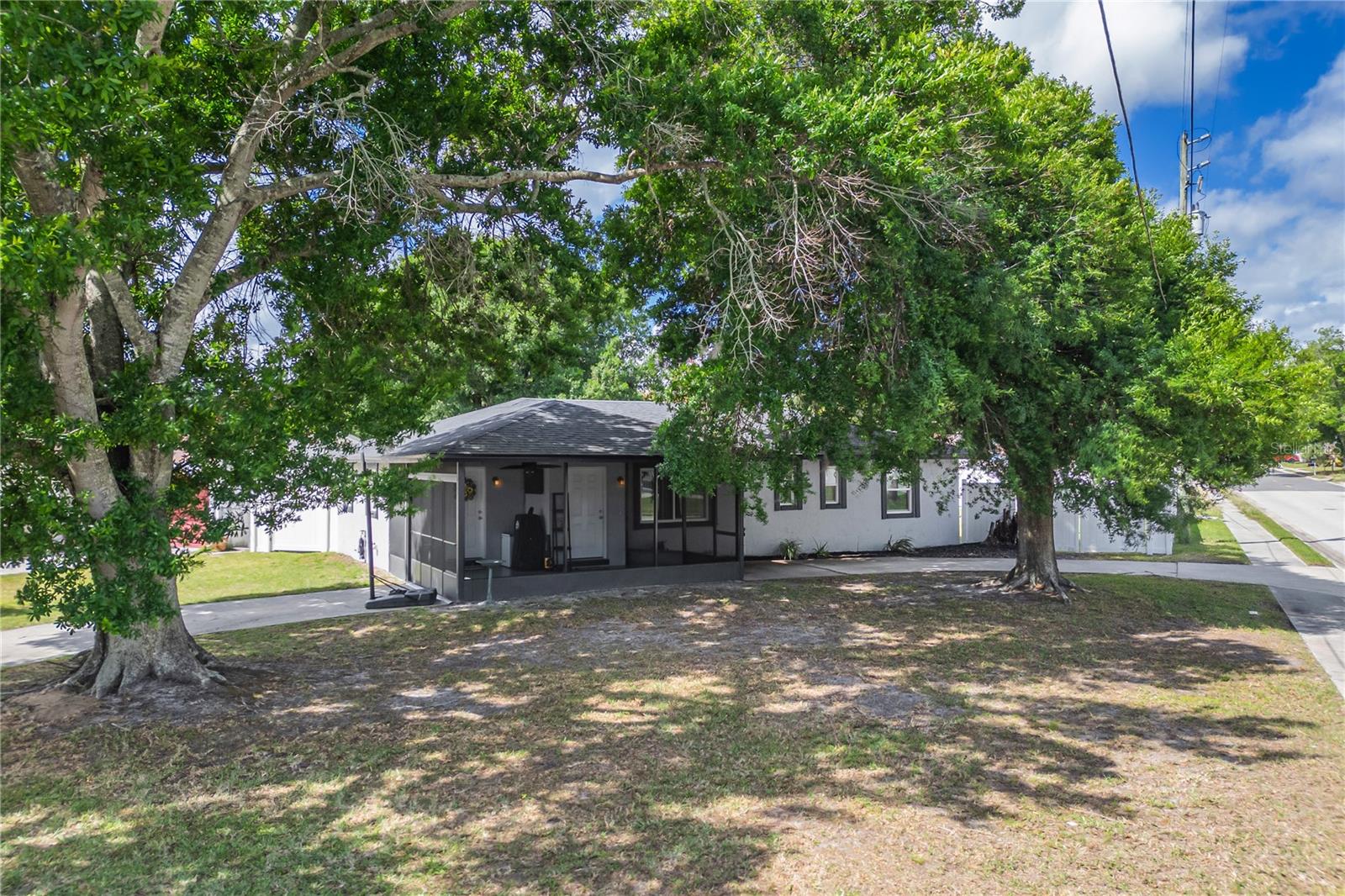 FAIRLAWN - Residential