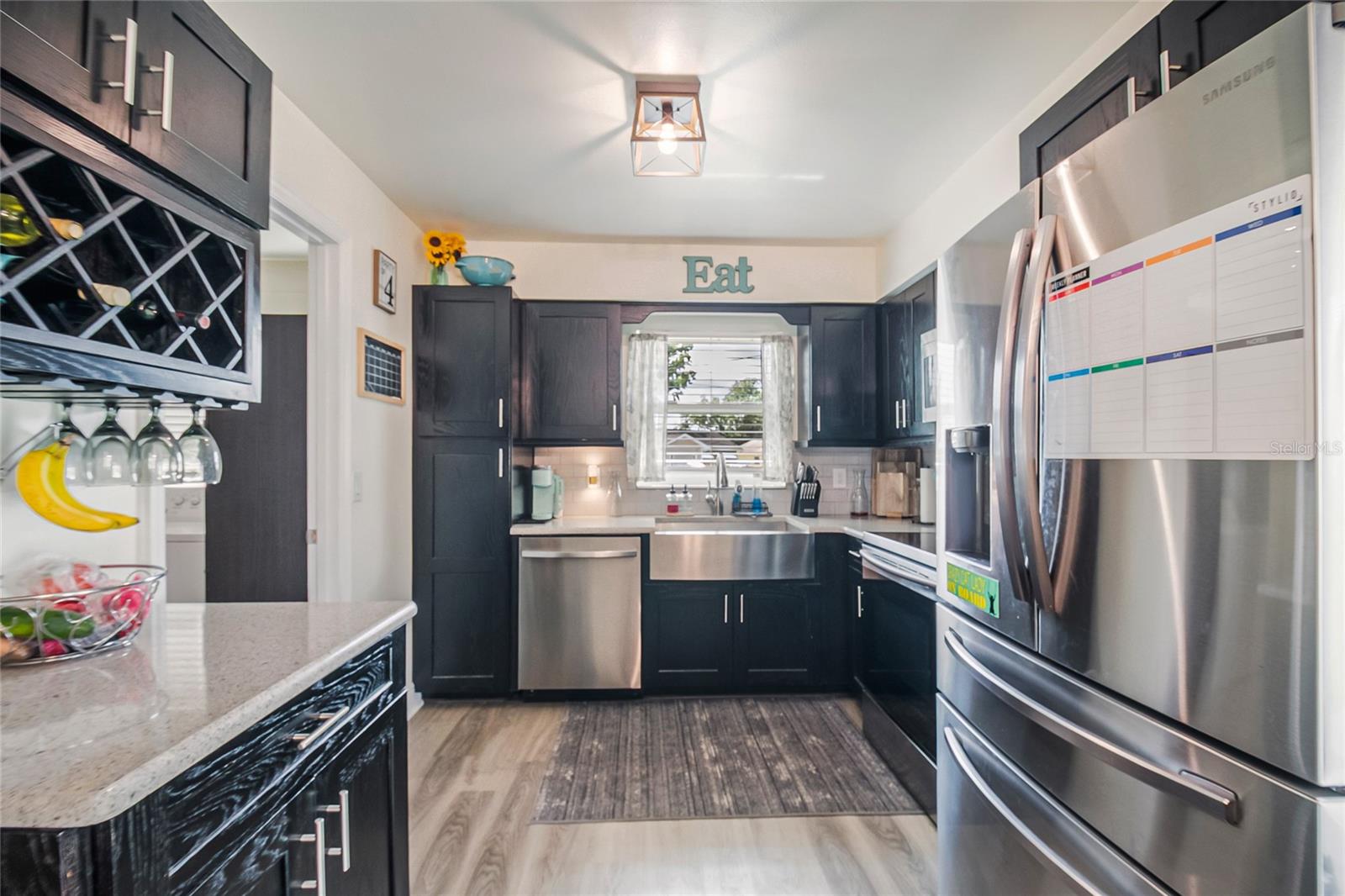 FAIRLAWN - Residential