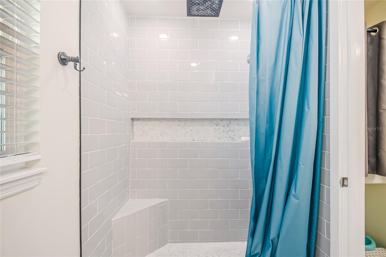 FAIRLAWN - Residential