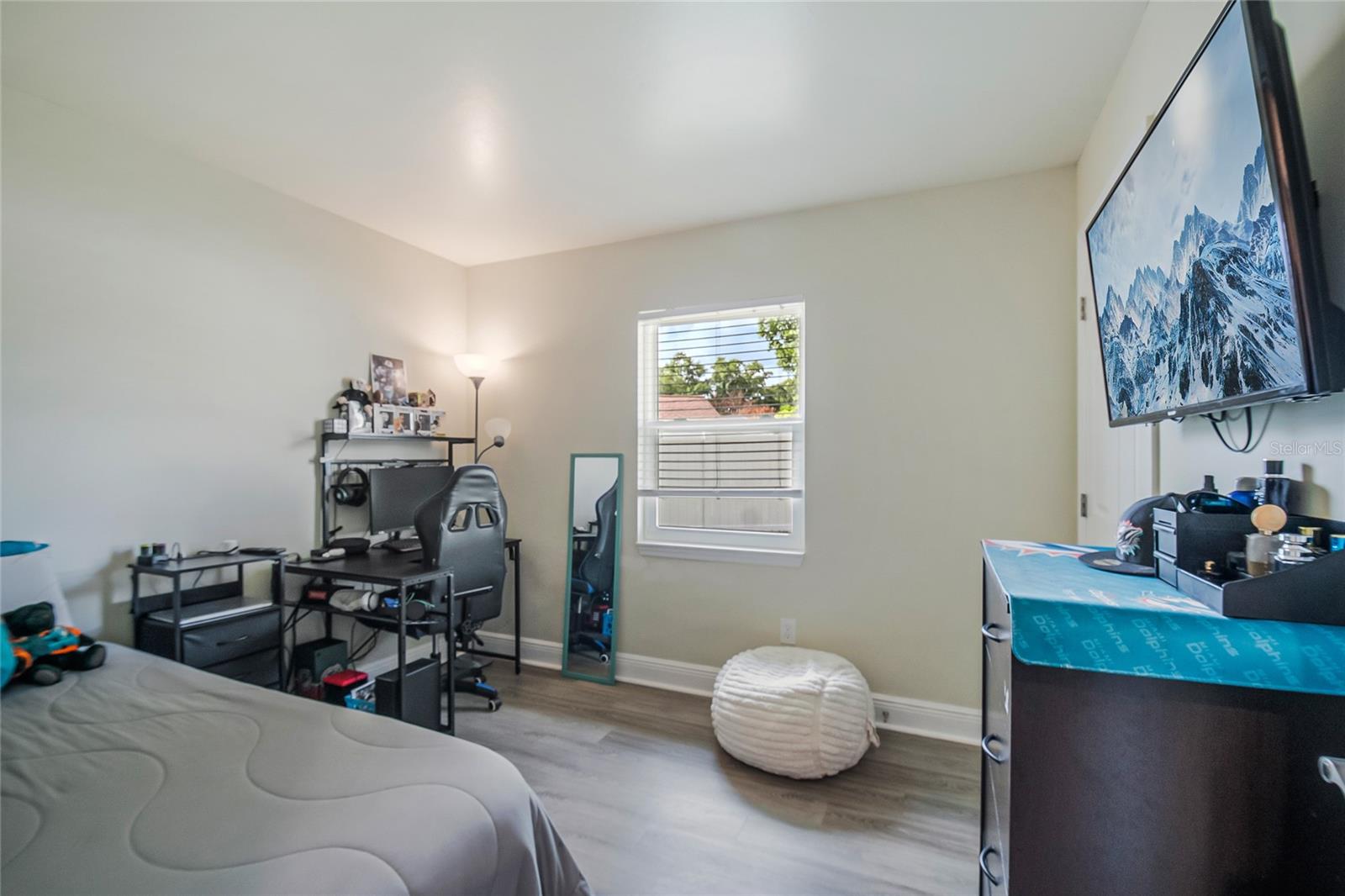 FAIRLAWN - Residential